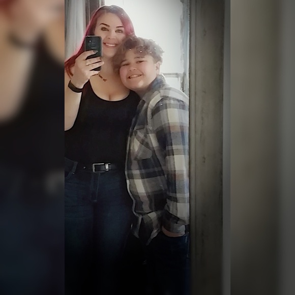 Meet your Posher, Bre - Picture 4 of 8